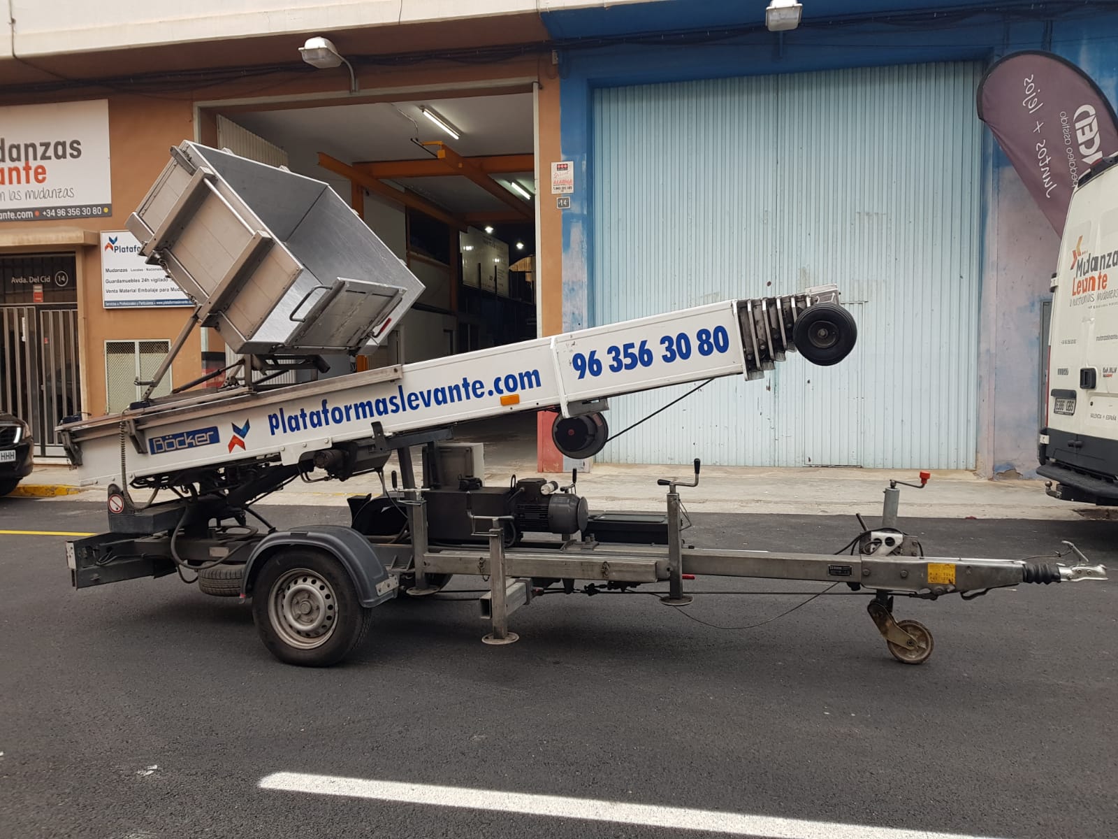 Elevador Böcker Junior 21 metros